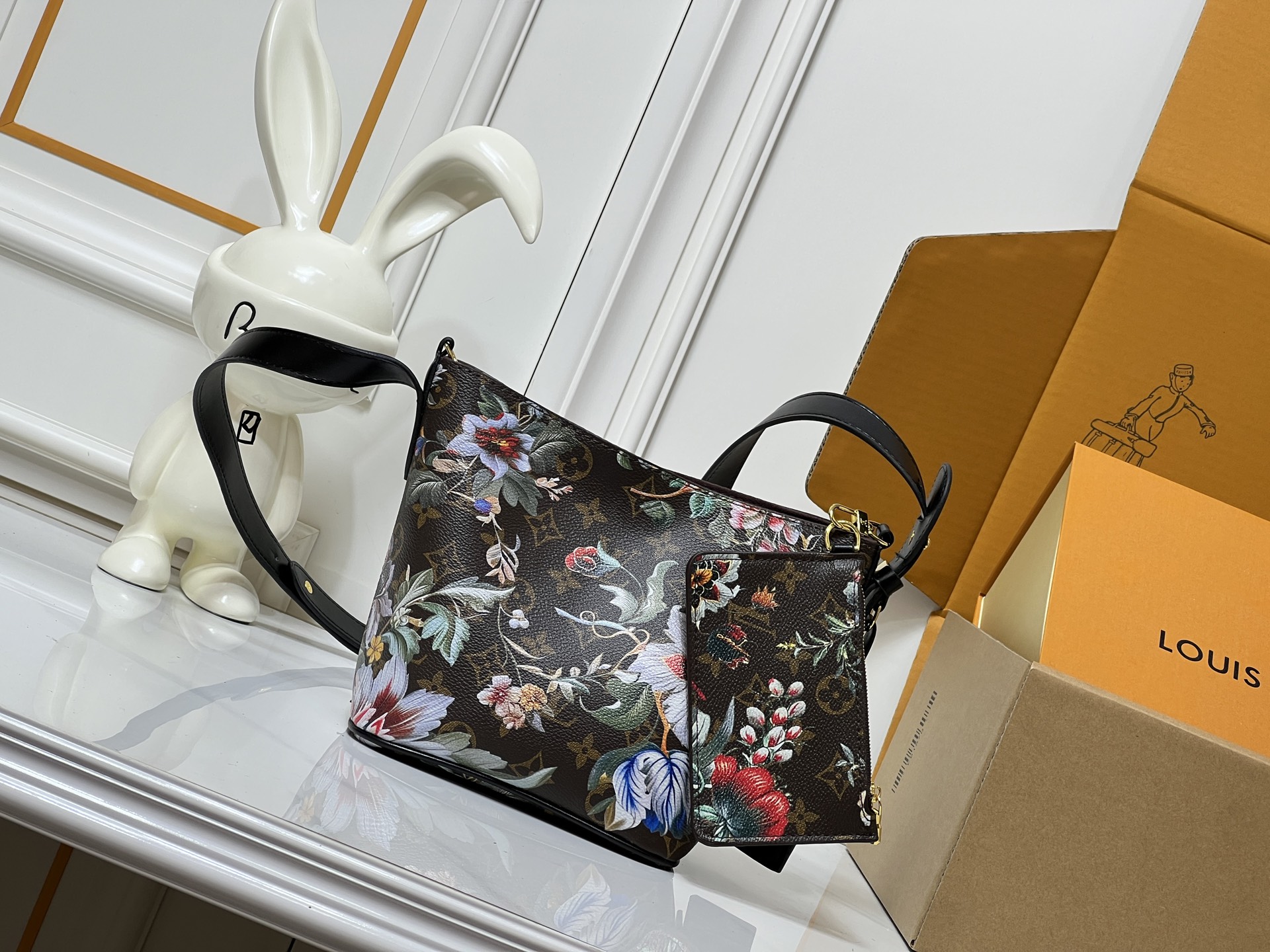 Louis Vuitton LV Classic Handbag Premium Canvas Silver Hardware Street Style Premium Quality